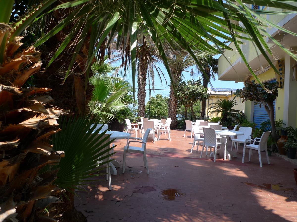 Hotel Alexander Santa Domenica  Exterior photo